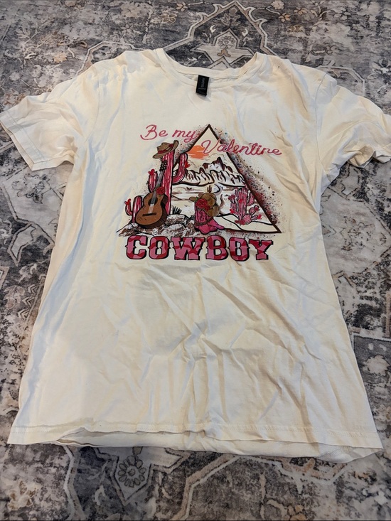 Gildan Tops - Gildan White Tee with Pink Cowboy Valentine Graphic
